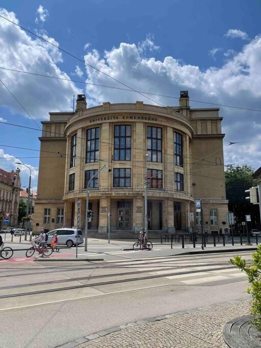 Good Old Times Apartment Братислава Экстерьер фото